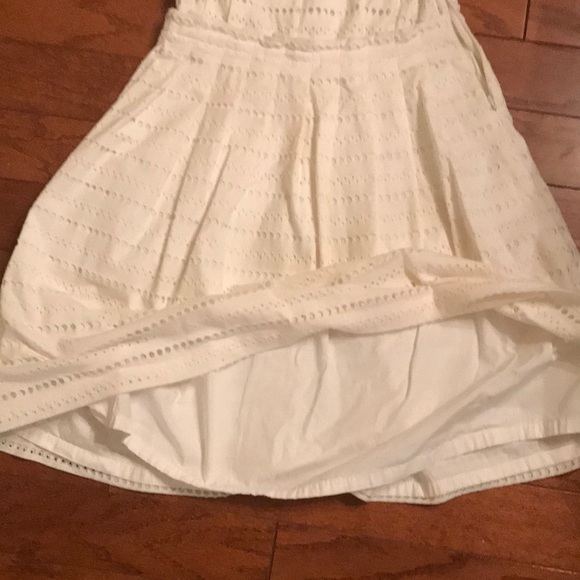 SOLD XP Ivory eyelet dress w/ pockets! Summer - Picture 3 of 7